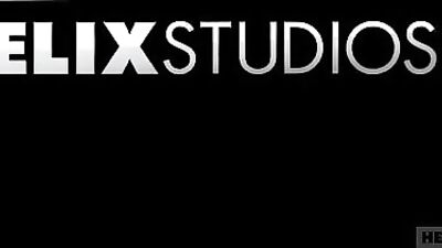 Sexual Heat between Gay Couple with Flip Flops and Action-Packed Bareback Scenes!