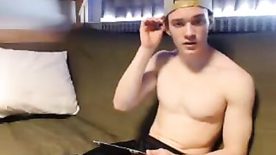 Cumming on Cam - Gay College Dudes Solo Web-Cam Show @ Gayboy.ca