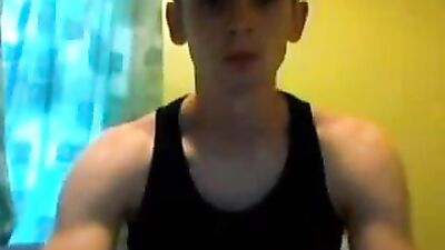 Guy shows his 8.5 inches