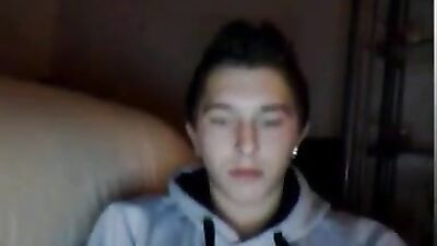 Boy cam jerk cum 18yo