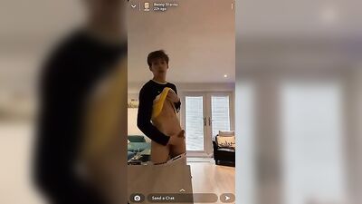 Benny Shanks in the shower boys porn