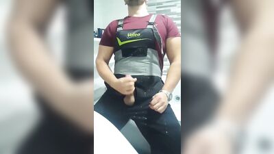 Handsome Lad Serves Up A Loud Orgasm!