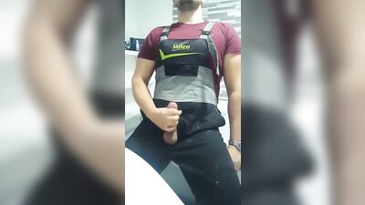 Handsome Lad Serves Up A Loud Orgasm!