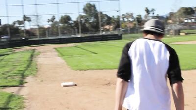 The Rommate Situation - Part 1 of 5 [FOOT VIDEO] [HD]