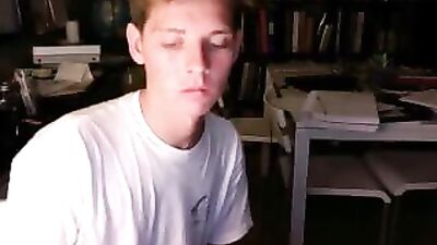 Young masturbating for the Webcam