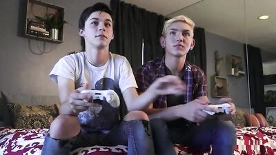 Matthew Keading & Dylan Hall Flip Flop BB