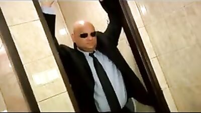 Husky Daddy finds a hot twink in the john