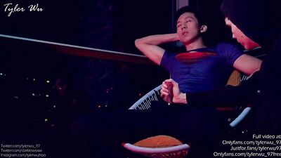 Asian Superman edged to oblivion by a twink