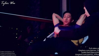 Asian Superman edged to oblivion by a twink