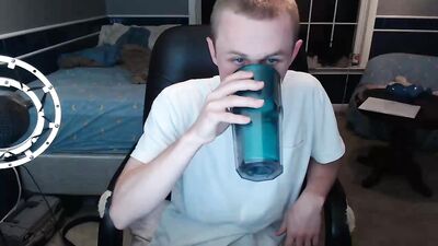 07.11.2017 Chaturbate Cam Show