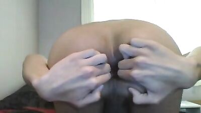 Twink try to fist his hole
