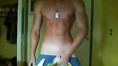 ORANGE VEST CAMMING STUD