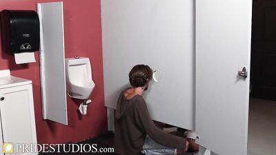Twink Step Son Blows Step Dad At The Glory Hole - FamilyCreep