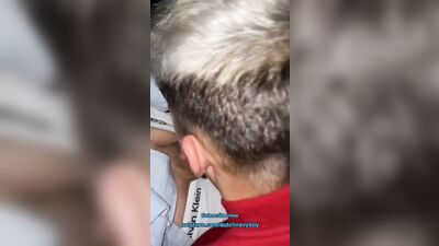 Twinks sucks his boyfriend in the car