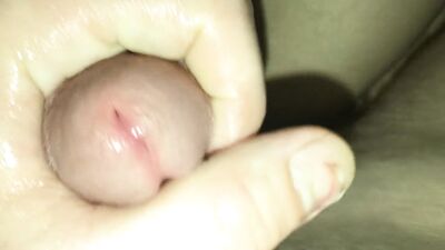 Making sexy twinky hubby moan -n- squirt