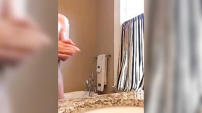 Squirting a load of cock juice into the sink boys porn