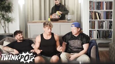 Twink Pop - Kyle Connors Touches Himself While Watching Felix Fox Giving Chris Damned A Blowjob