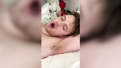 Last Night in Vegas He Wanted to Cum So I Helped!