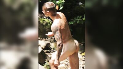 Justin Bieber's Bubble Butt