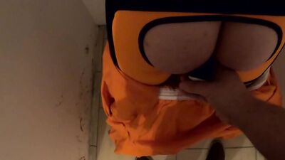 Ce prisonnier bien monté se fait trouer comme la calv de Jiraya en plein Zevent