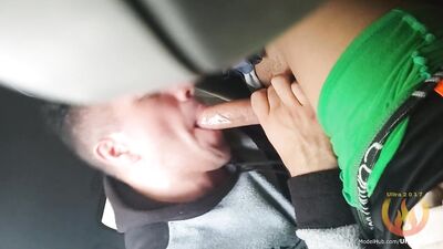 Giving a head while we wait the gf of my bestfriend in the car