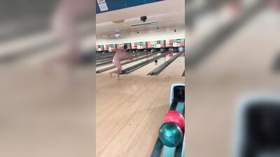 Naked Bowler With Way Long Soft Cock - Beatuy