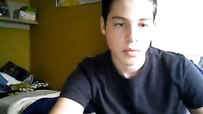 Cute boys porn showing ass and hard teen boner