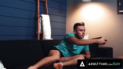 HETEROFLEXIBLE - Bald Stepdaddy Drew Sebastian Accidentally Fucks New Twink Stepson Carter DelRey!