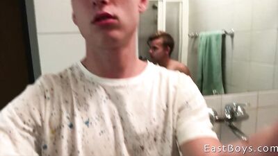 Jobs and his assistant 01