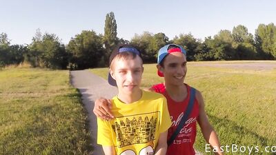 Webcam - Skater Twinks