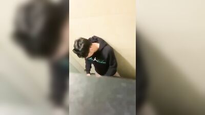 Orally Pleasured At The Mall - An Amateur Oral Experience!