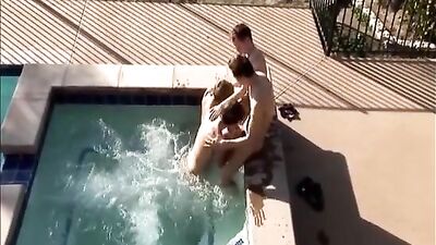 Gay Porn Hot-Tub Party: All the Horny Teens Cum Again!