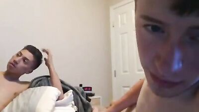 Gangbang with Lèche le cu Buddies - Gay Porn Video