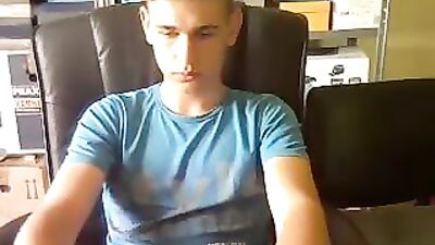 Teen Cams Web-Cam Porn - Youngster Explosive Ejaculation!