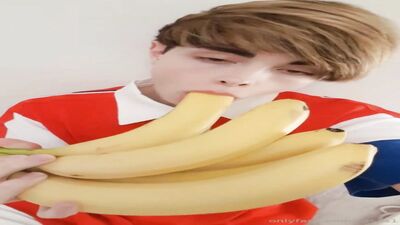 Suckin Oral Amateurs: Unleashing Gay Passion!