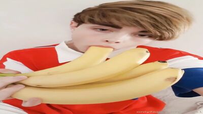 Suckin Oral Amateurs: Unleashing Gay Passion!