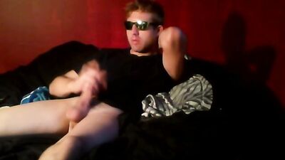 Jerking off in bed and cum