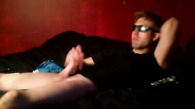 Jerking off in bed and cum