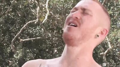 ♥ Athletic fetish pissing ♥