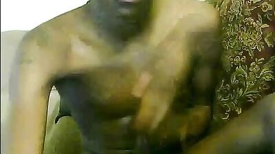 MOM WANTS ME 2 CLEAN HOUSE