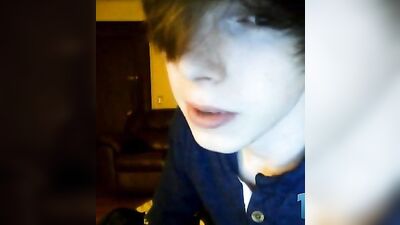 Way cute boy, smooth shaved body, pretty 8" cock jacks+cums