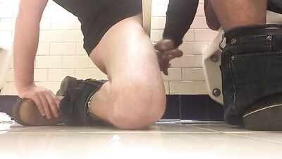 Handjob on puplic toilet
