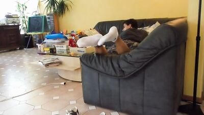 Converse Chuck Taylor and Feet