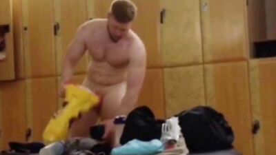 Real men's athletic (locker room gay tube spy cam )