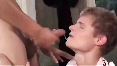 Cum eat 016