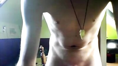 Hottie boy jizz on his body