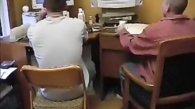 На веб-камеру долг