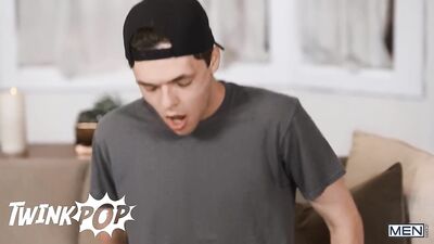 TWINKPOP - Troye Dean Is Ignored So He Masturbates Until Chris White Realises And Finishes Him Off