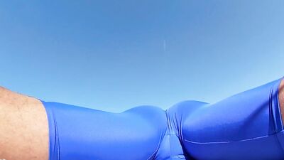 I cum without taking off my spandex after getting horny working out in leggings