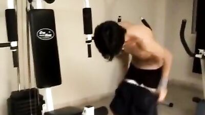 Elias Works Out & Cums